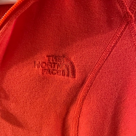 North Face Sweater - Picture 3 of 5